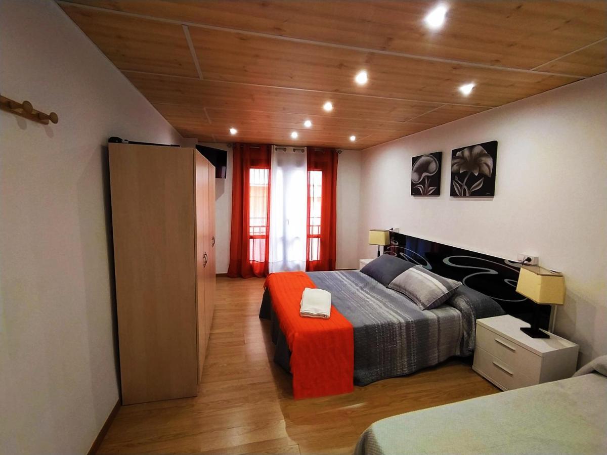 Casa Ramon Y Cajal Alcañiz Dış mekan fotoğraf