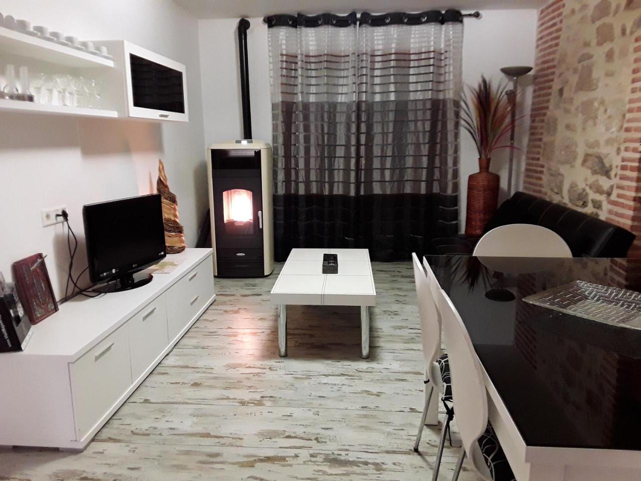 Casa Ramon Y Cajal Alcañiz Dış mekan fotoğraf